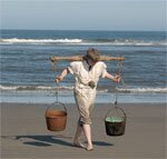 Water is carried from the Ocean to the Saltworks